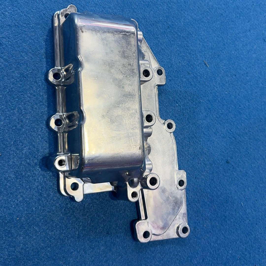 232-3722 C4.4 OIL COOLER HOUSING (1)