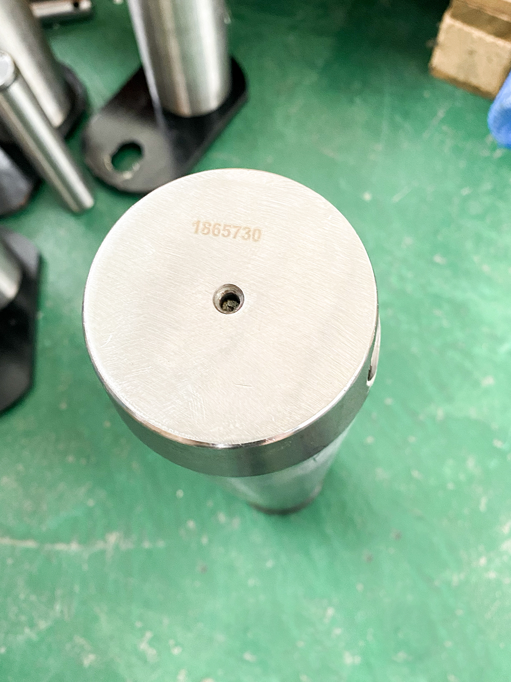 Pin 1865730 Suitable for Caterpillar