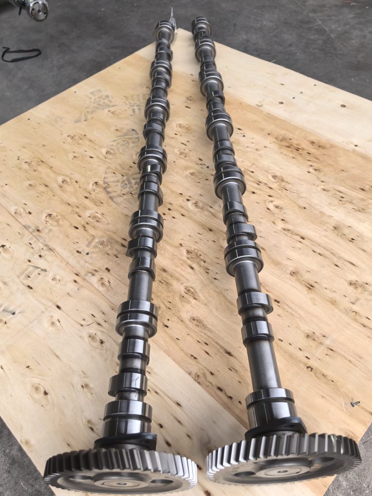 CAMSHAFT Assembly 6215-41-1100 6215-41-1200 for Komatsu