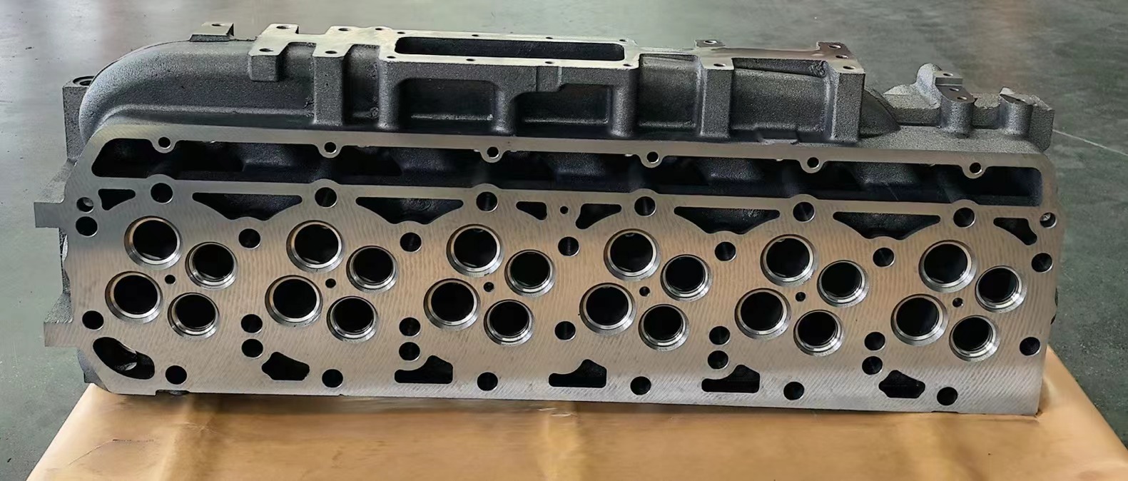 Cylinder Head 3466388 4975508 for Caterpillar Diesel C9.3, New