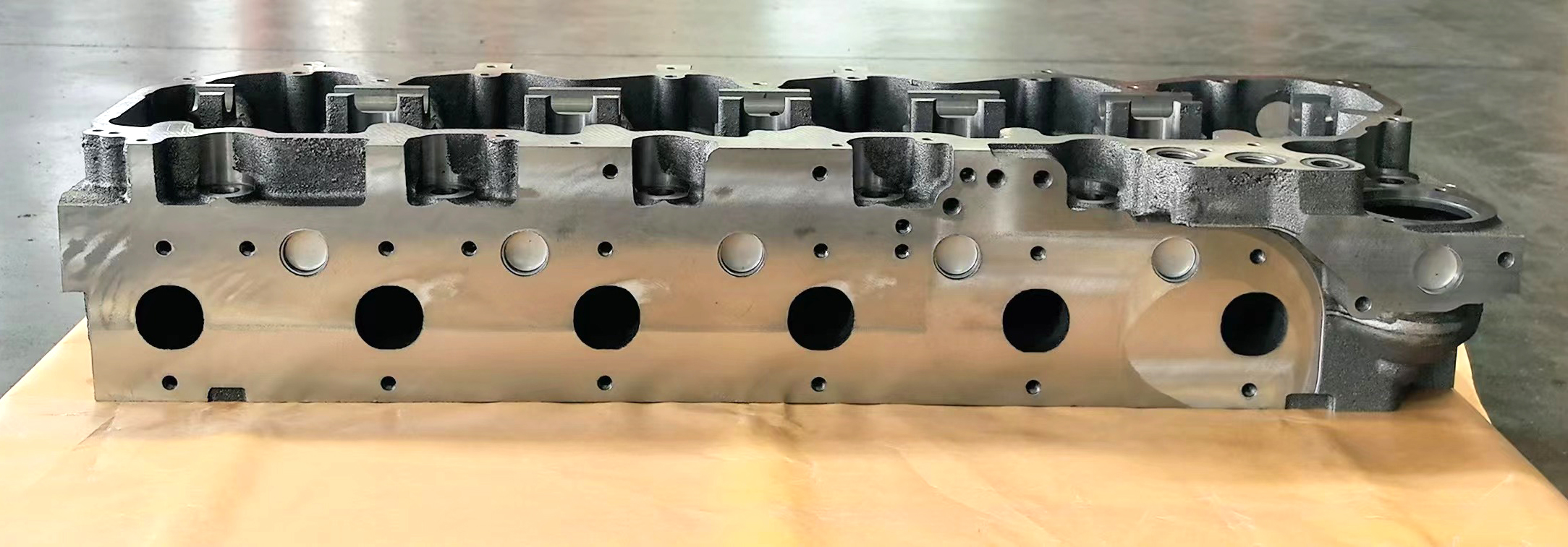 Cylinder Head 3466388 4975508 for Caterpillar Diesel C9.3, New