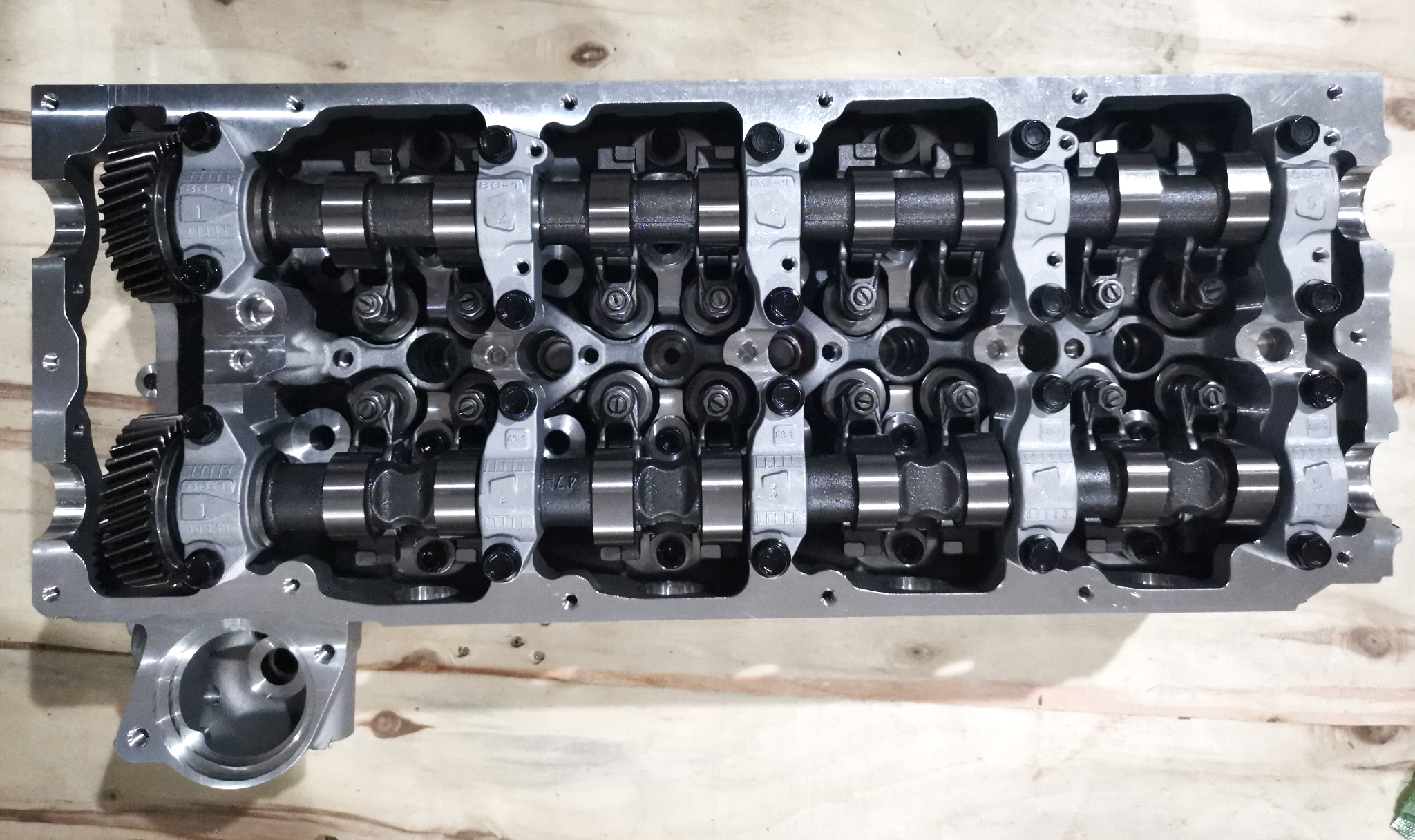 Replacement Part ISUZU 4JJ1 Cylinder Head Assy, New