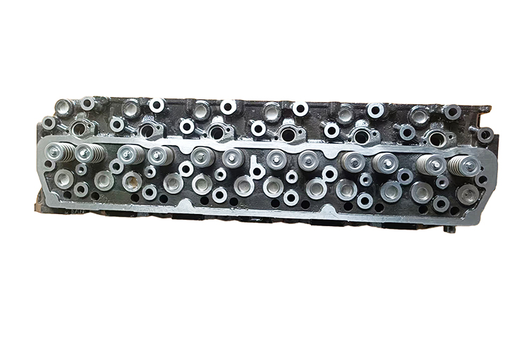 Cylinder head Assembly ME993502 for Mitsubishi 6D16