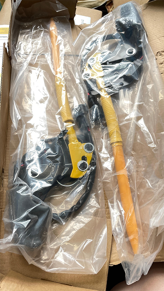 Lever Assembly 1597744 for Caterpillar