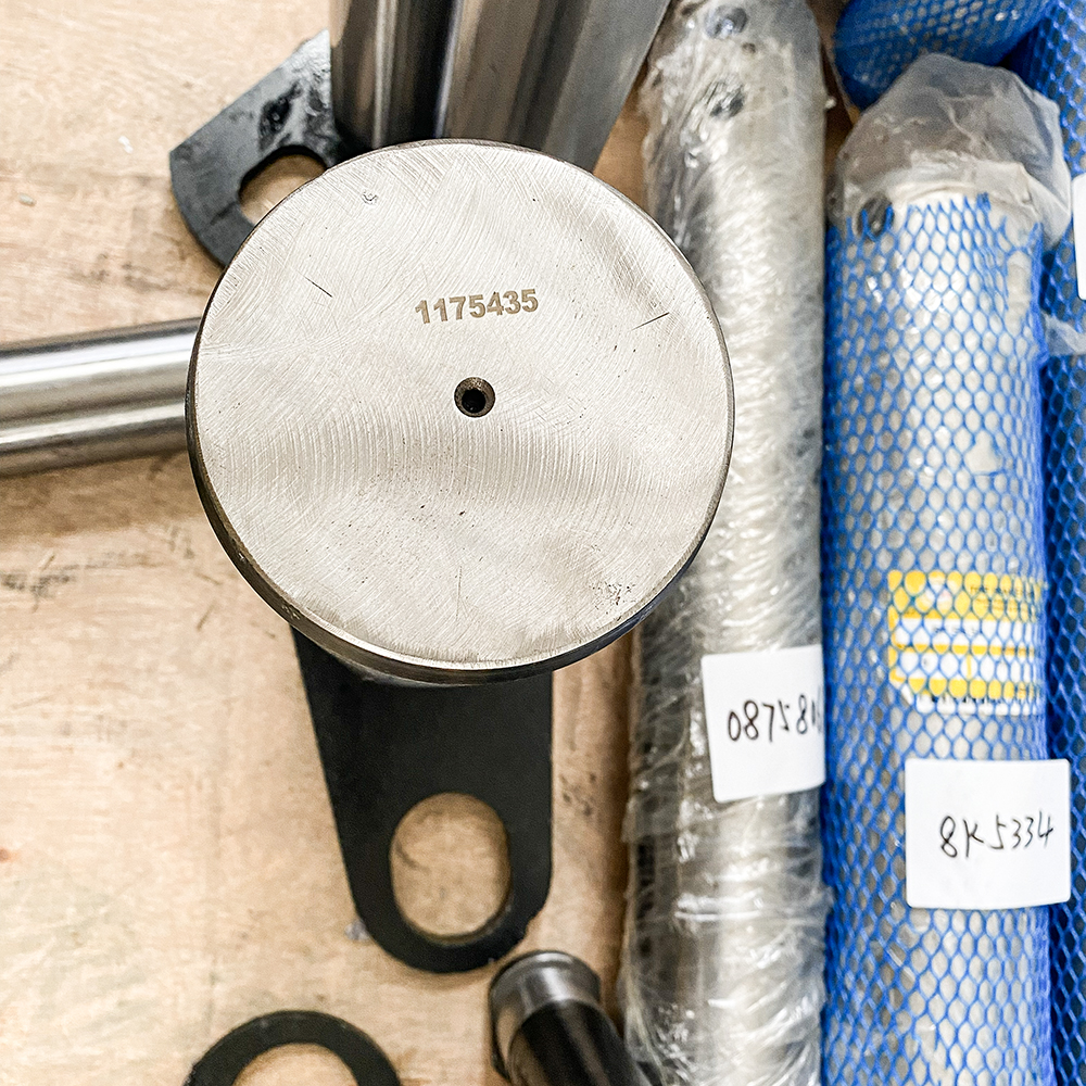 Pin 1175435 Suitable for Caterpillar