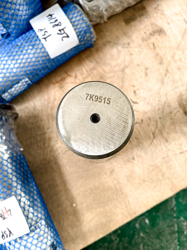 Pin 7K9515 Suitable for Caterpillar