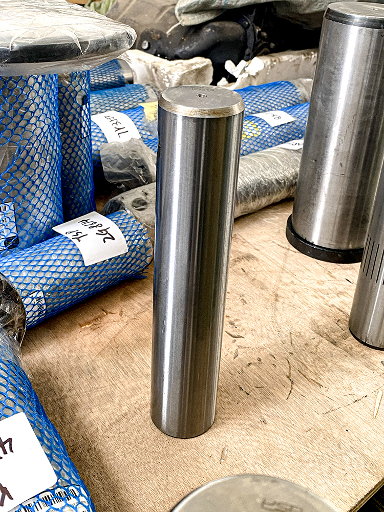 Pin 7K9515 Suitable for Caterpillar