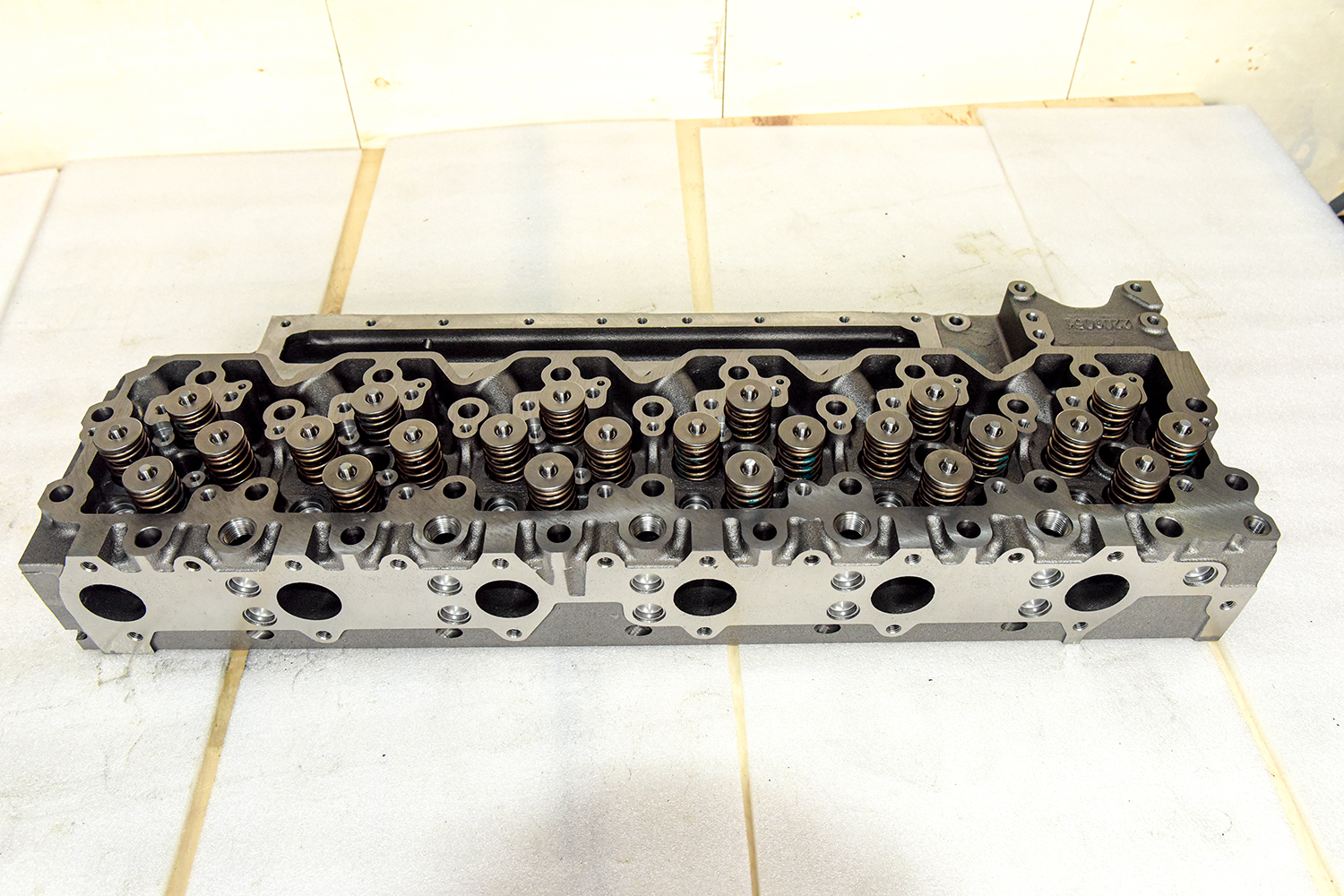 Head Assembly 6LT9.3 for Cummins