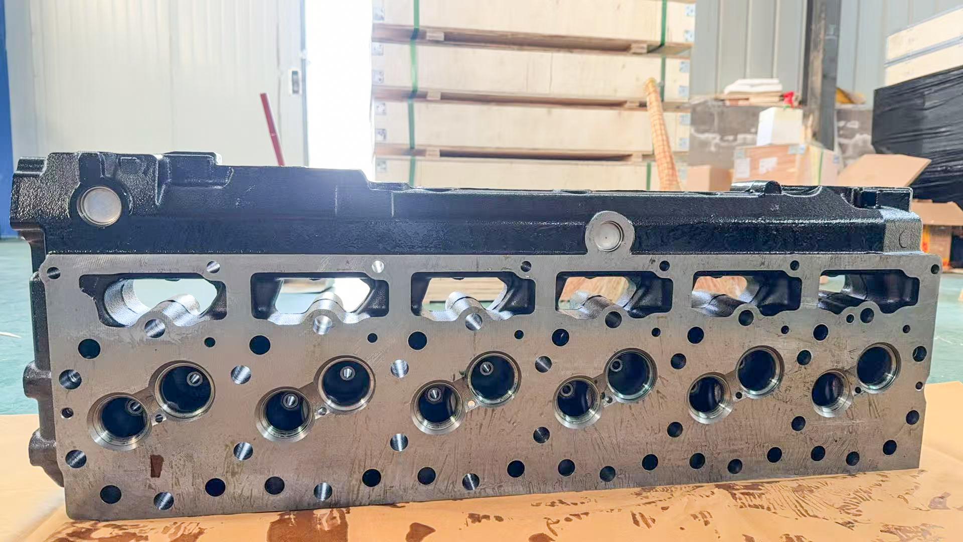 C6121 Shangchai cylinder head for Caterpillar Diesel 3306