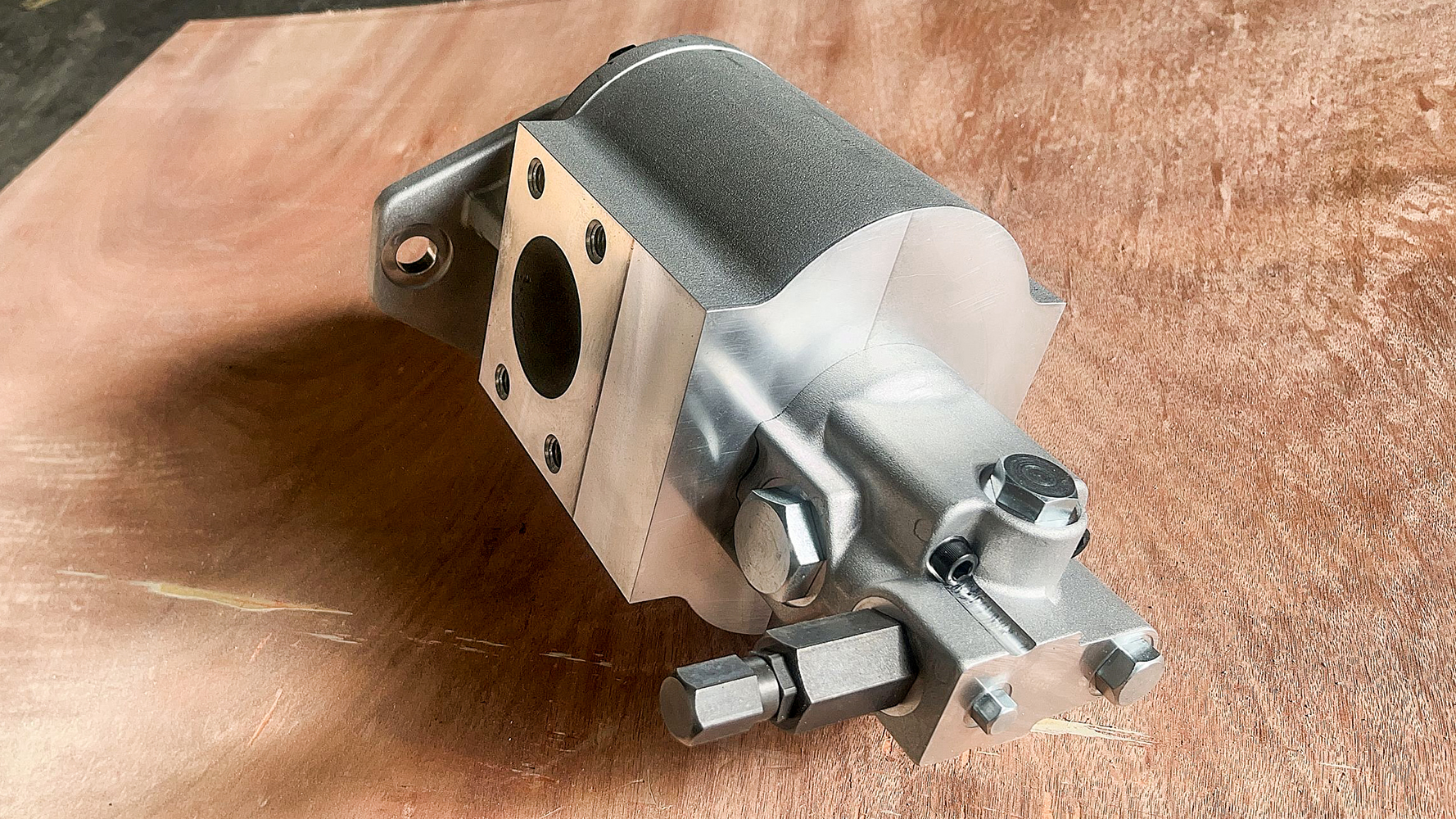 Hydraulic Gear Pump 1U1779 for Caterpillar 