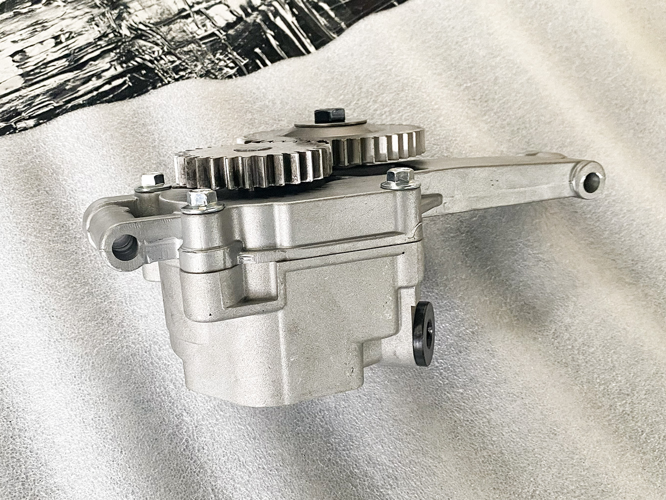 Oil Pump 1192924 Suitable for Caterpillar