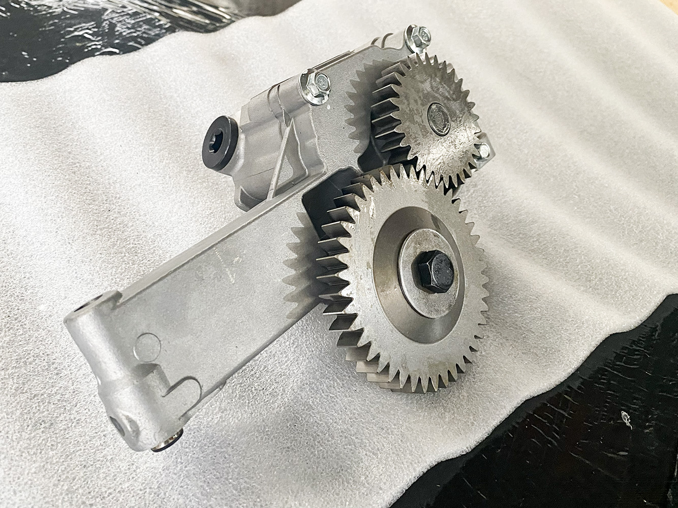 Oil Pump 1192924 Suitable for Caterpillar