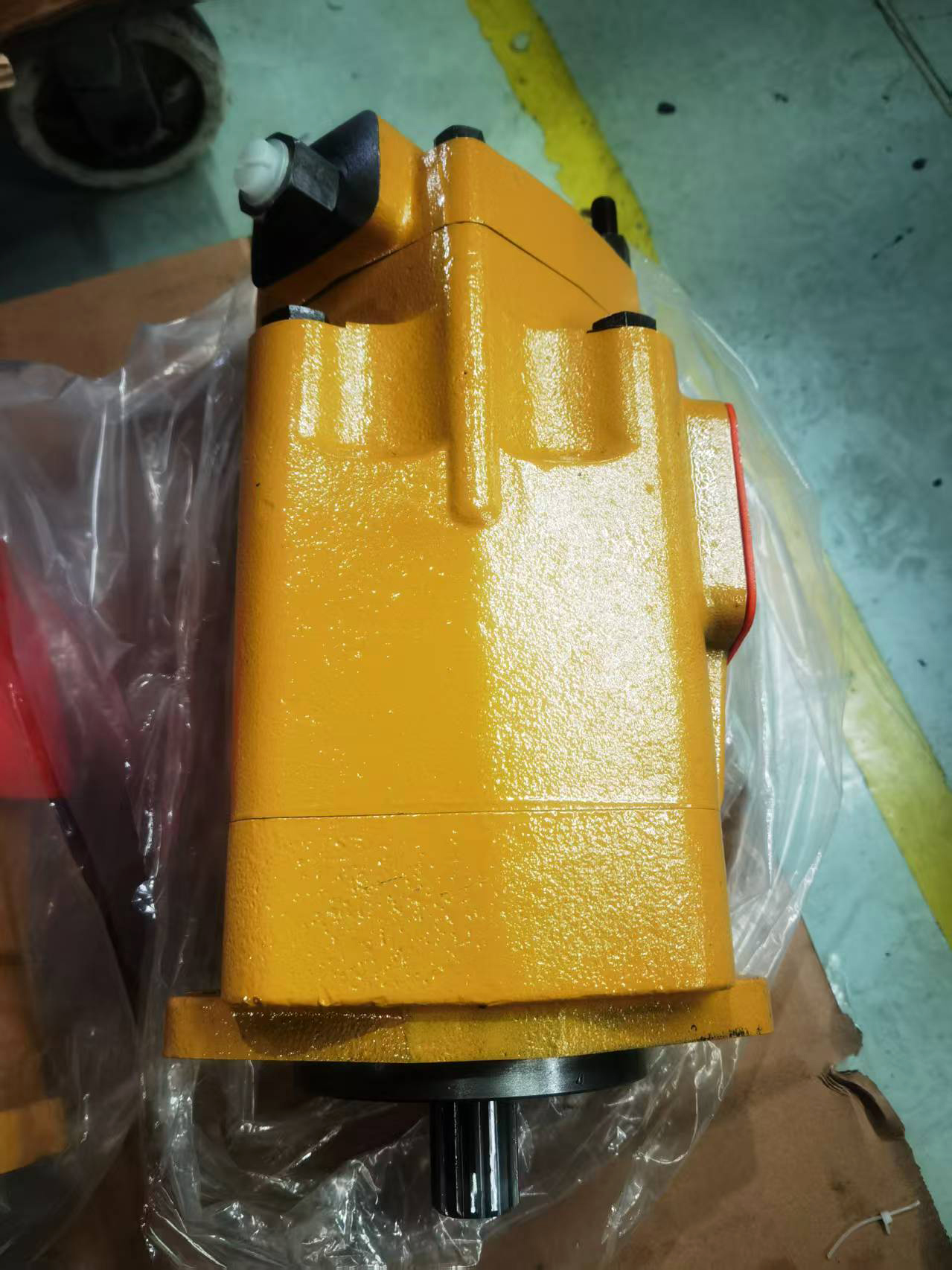 Hydraulic Vane Pump 1435438 Suitable for Heavy Equipment, New
