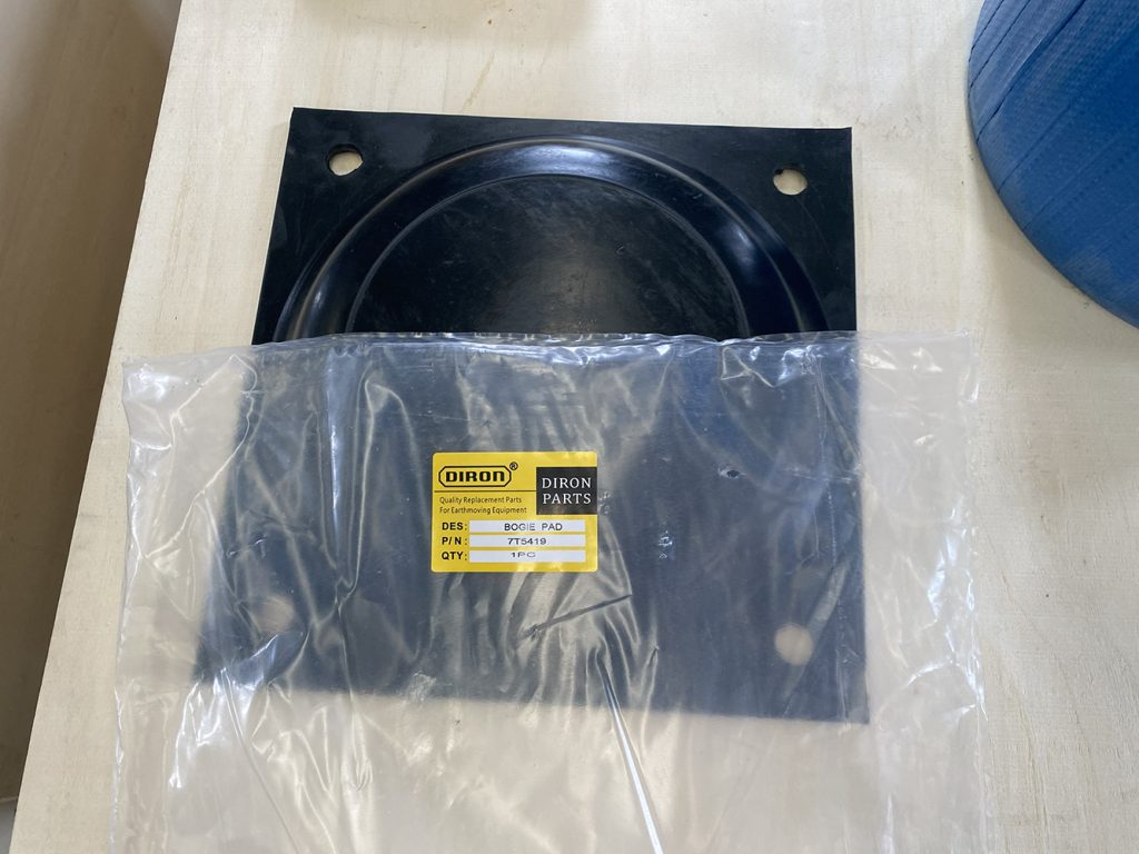 7T5419 Pad Assembly for Heavy Equipment, New