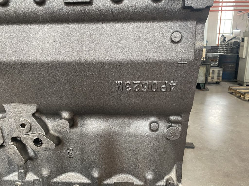 4p0623m Cylinder Block for Heavy Equipment, New