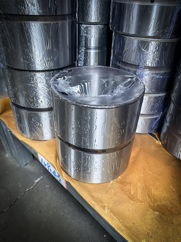 1v9143 Outside Diameter Sleeve Bearing Suitable for Heavy Equipment, New