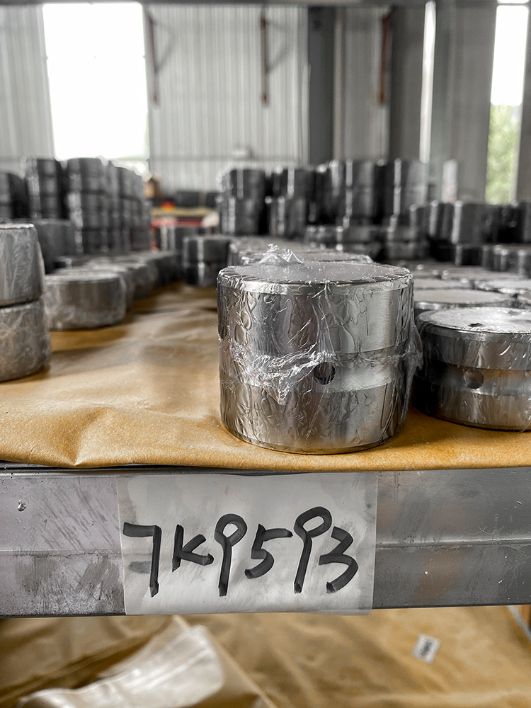 7k9593 Sleeve Bearing Suitable for Heavy Equipment, New