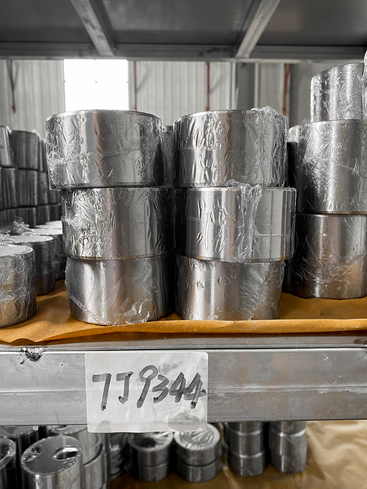7j9344 Sleeve Bearing Suitable for Heavy Equipment, New