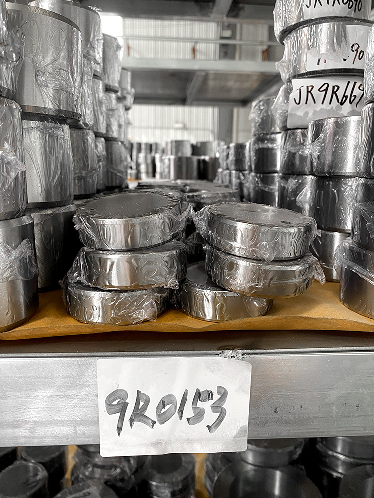 9r0153 Sleeve Bearing Suitable for Heavy Equipment, New