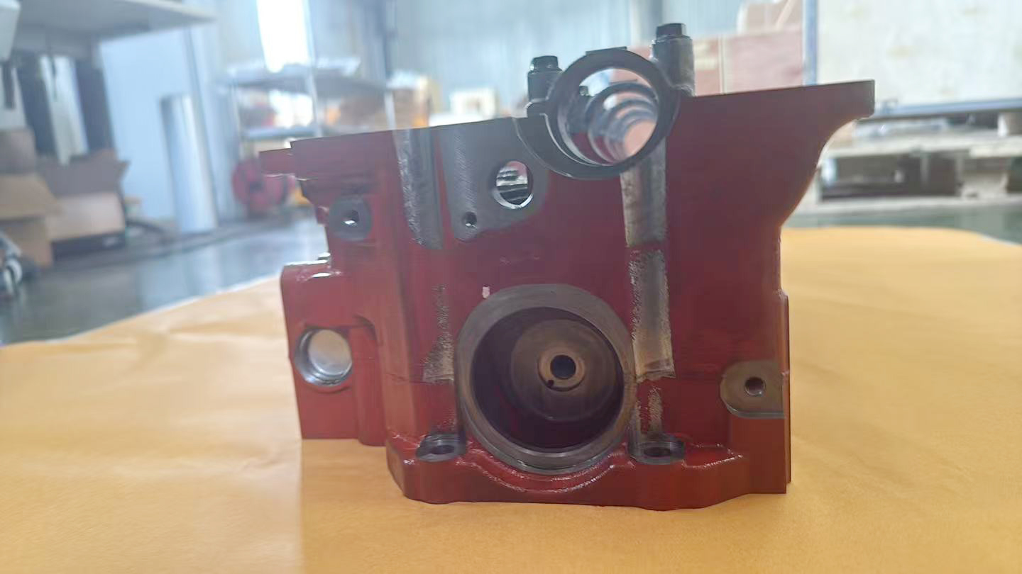 Cylinder Head Assembly for Engine J05E, New