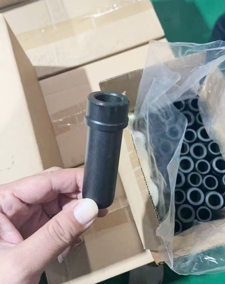 2348241 12339070 Valve Guide for Heavy Equipment, New