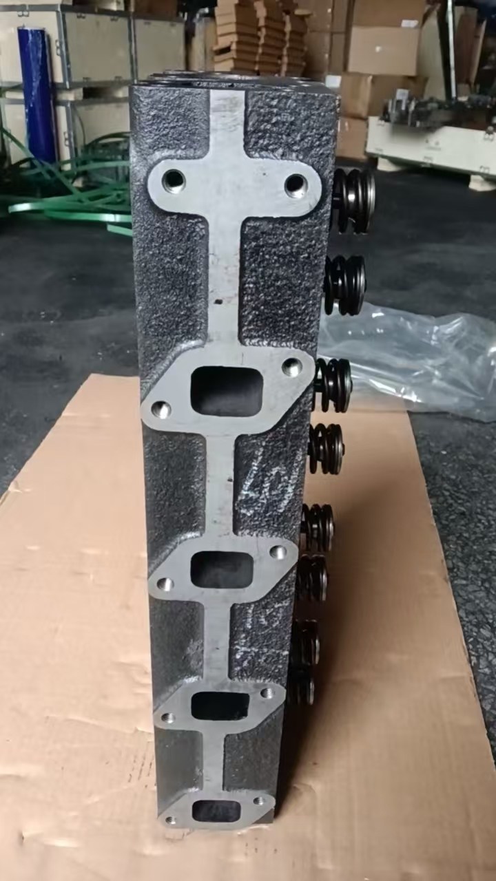 Cylinder Head Assembly for Heavy Equipment A2300, New
