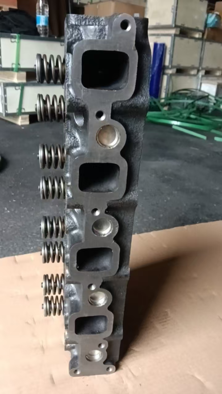 Cylinder Head Assembly for Heavy Equipment A2300, New