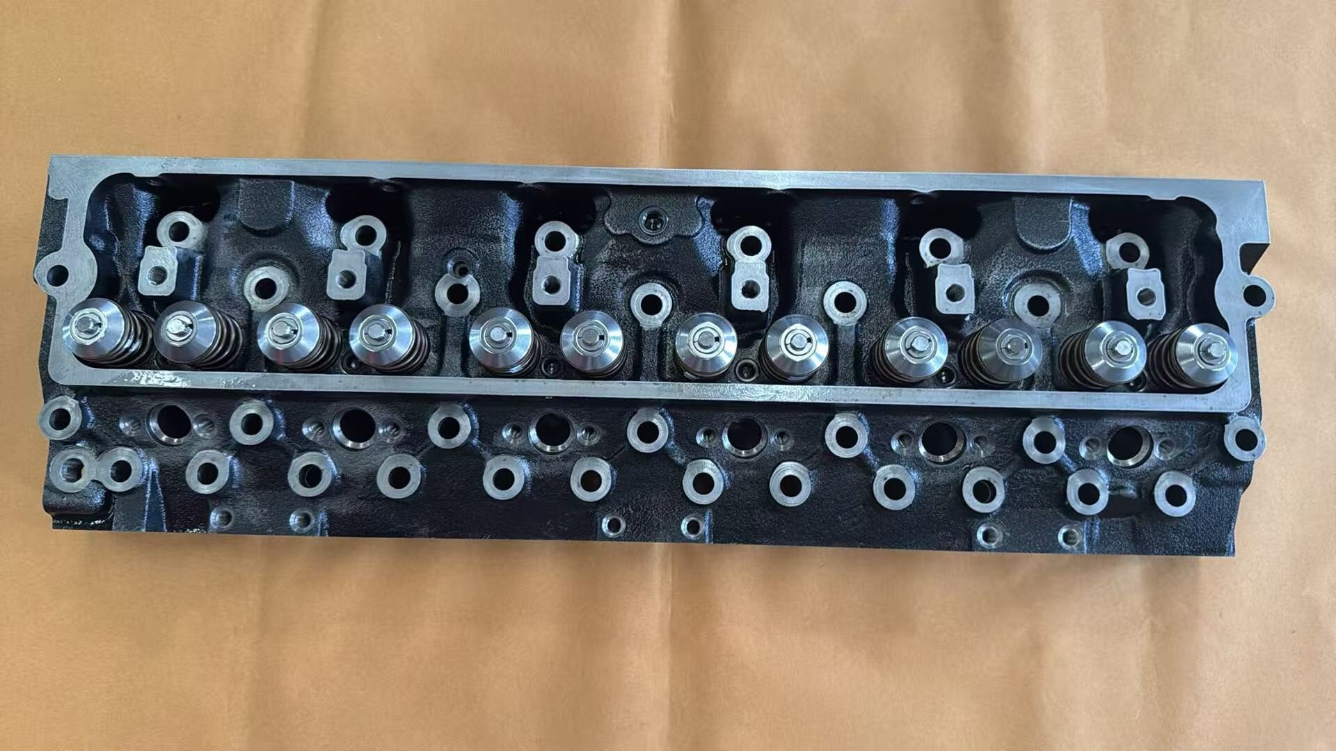 ZZ80228 Cylinder Head Assembly for Heavy Equipment, New
