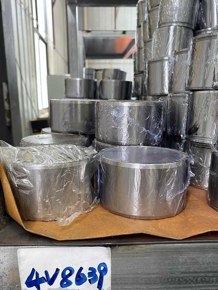 4v8639 Sleeve Bearing Suitable for Heavy Equipment, New