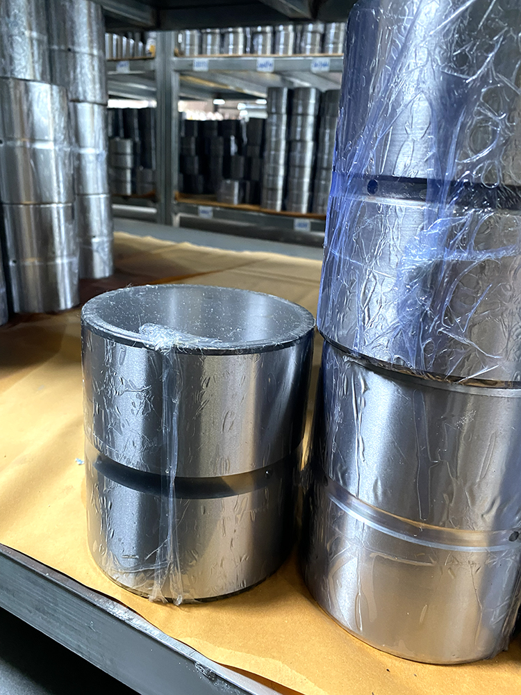 5V1386 Sleeve Bearing Suitable for Heavy Equipment, New