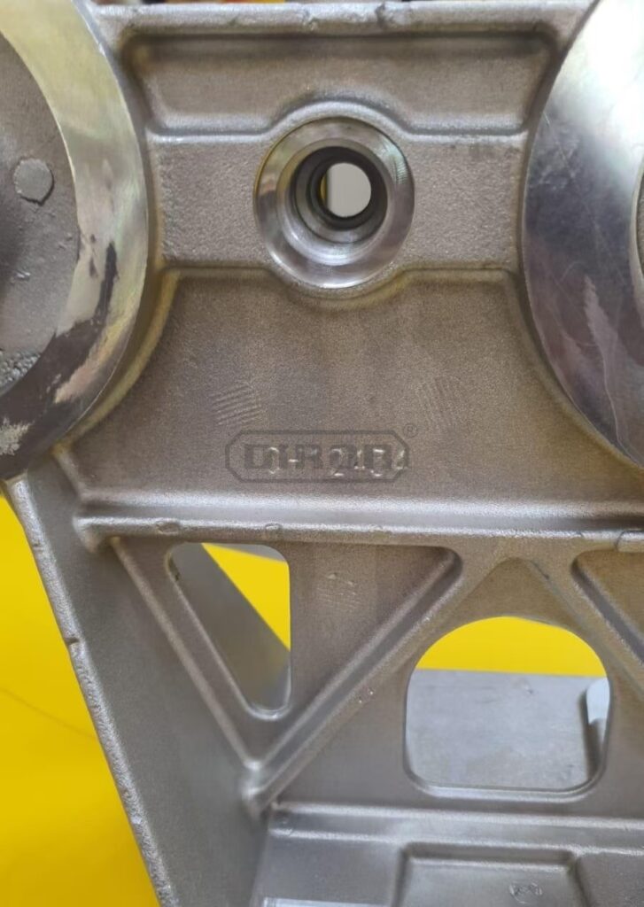 CH12434 Fuel Filter Head for Heavy Equipment, New