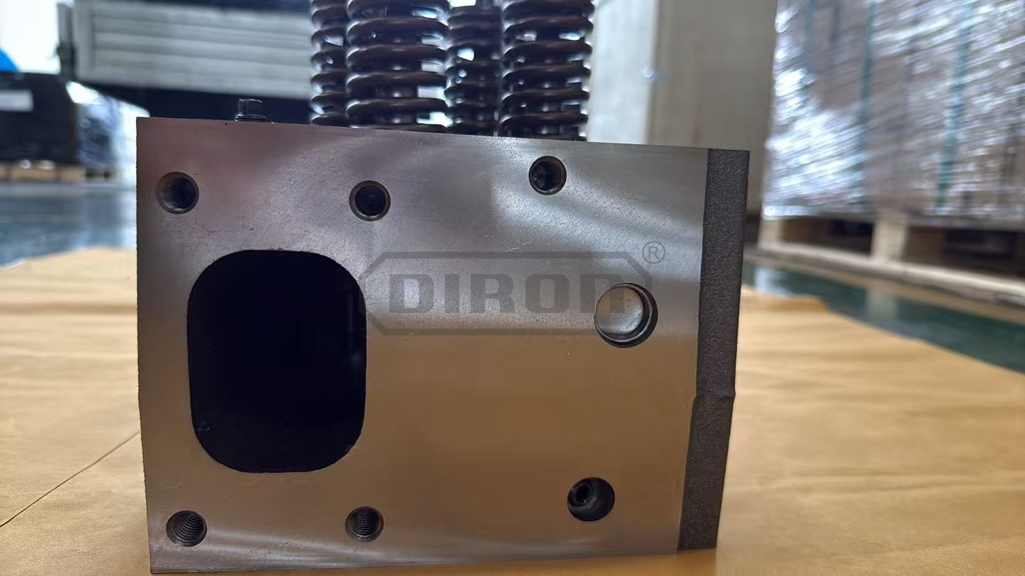 4323150 Cylinder Head Assembly for Heavy Equipment QSK23, New